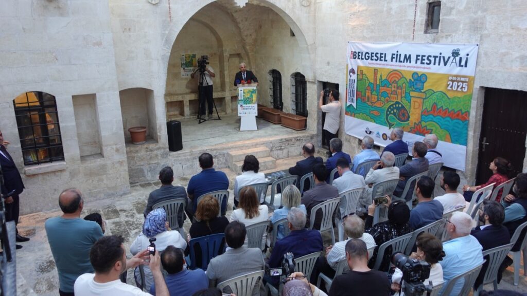Riha’da Belgesel Film Festivali başladı