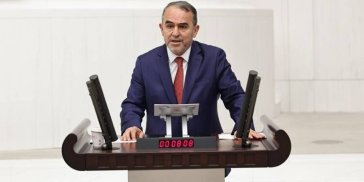 Sadullah Ergin'den 'Yargı' Eleştirisi: 'Toplumun Adalet Duygusu Yaralanıyor'