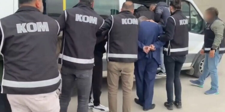 Sahte belgelerle şirketlerin gayrimenkullerini satan suç örgütüne ikinci dalga operasyon: 4 tutuklama