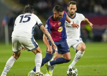 Şampiyonlar Ligi'nde Nefes Kesen Maç! 6 Gol Var, Kazanan Yok