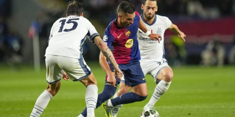 Şampiyonlar Ligi'nde Nefes Kesen Maç! 6 Gol Var, Kazanan Yok