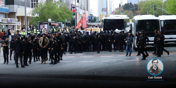 Şişli ve Beşiktaş'ta 400 kişi gözaltına alındı