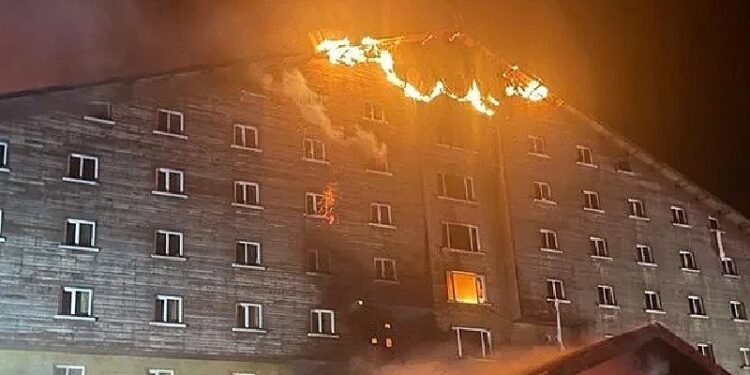 TBMM Kartalkaya Kayak Merkezi'ndeki Otel Yangınını Araştırma Komisyonu toplandı
