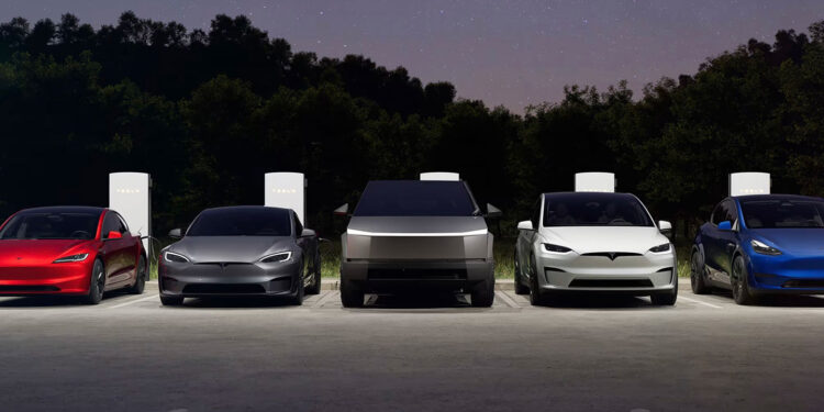 Elon Musk’tan zorda: Tesla, Model Y ve Cybertruck üretimini geçici olarak durdurdu