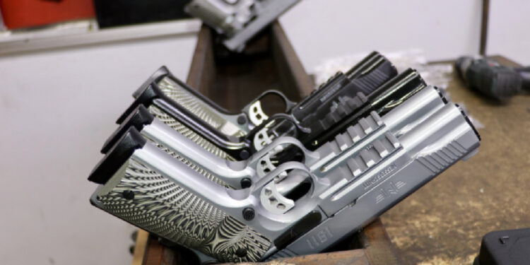 Trabzon'da faaliyet gösteren firma 15 ülkeye silah ihraç ediyor!