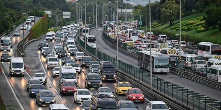Trafiğe Çıkan Herkes Hemen Kontrol Etsin! Bilmeyen Sürücülere Rekor Ceza Kesildi