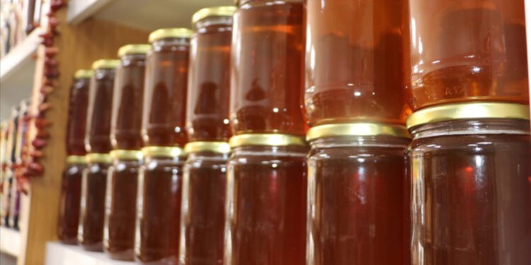 Türk balı ihracatı yılın 4 ayında 12 milyon 72 bin 695 dolar kazandırdı