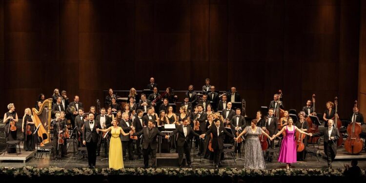 Uluslararası İstanbul Opera ve Bale Festivali Görkemli Konserle Başladı