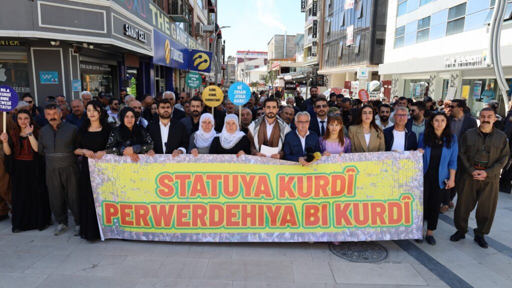 Wan’da 15 Mayıs Kürt Dili Bayramı startı