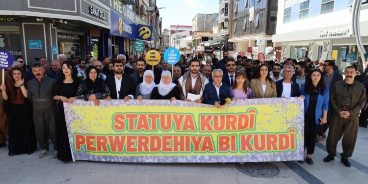 Wan’da 15 Mayıs Kürt Dili Bayramı startı