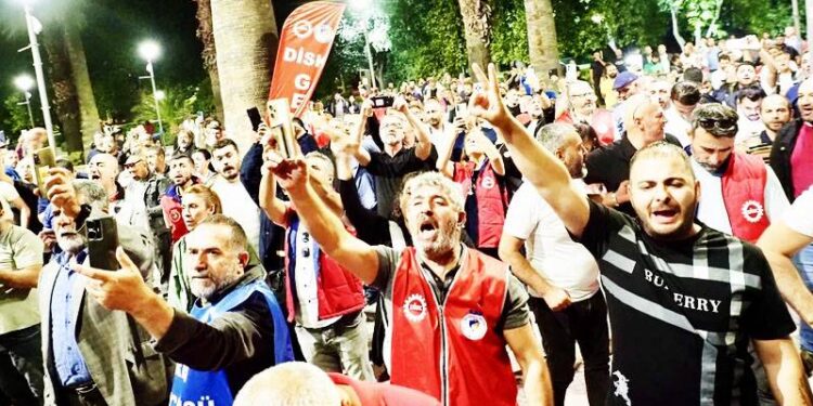 Yaklaşık 23 bin işçi katılıyor