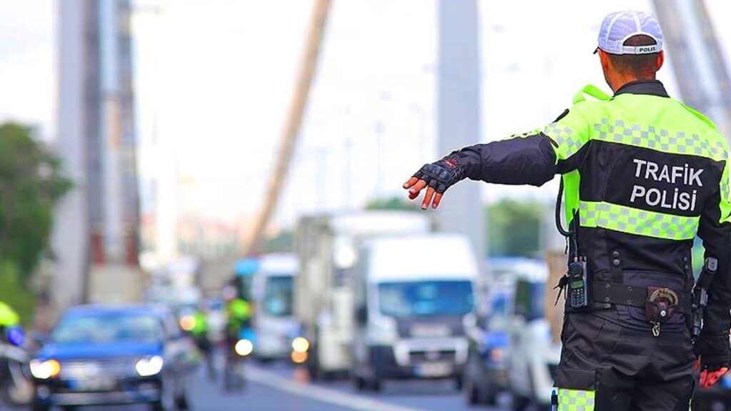 Yeni Karayolları Kanunu Meclis’ten Geçti! Trafikte Ceza Yağmuru Başladı