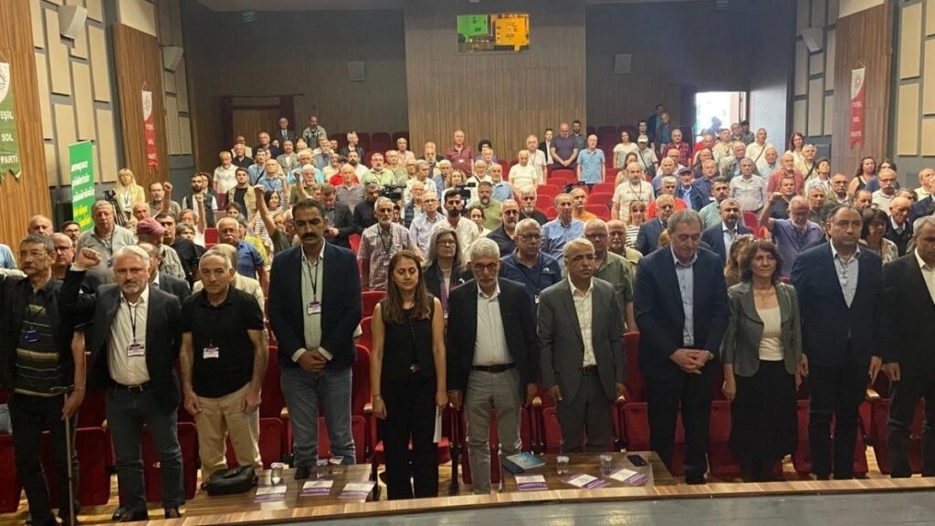 Yeşil Sol Parti Eş Sözcüleri göreve devam edecek