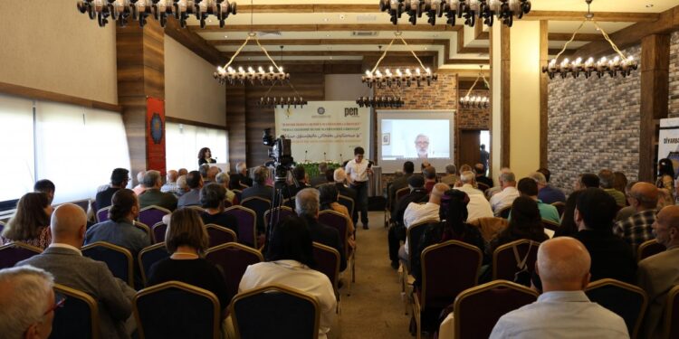 ‘Girona manifestosu’ konferansı: Kürtçe için herkese sorumluluk düşüyor