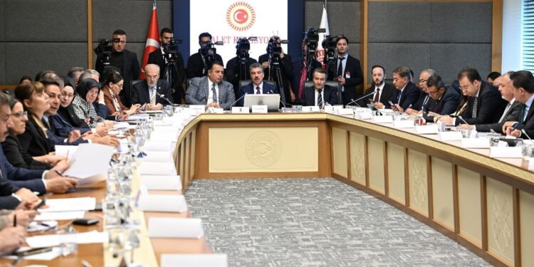 10. Yargı Paketi Adalet Komisyonu'nda