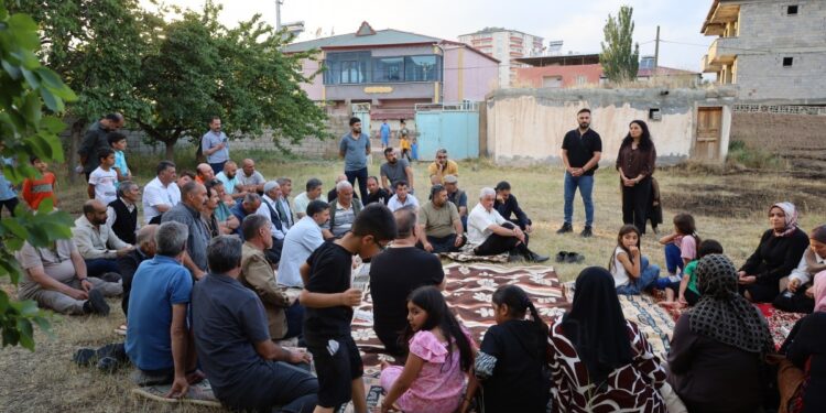 Bazîd’te Demokratik Toplum Buluşması: Devlet adım atsın