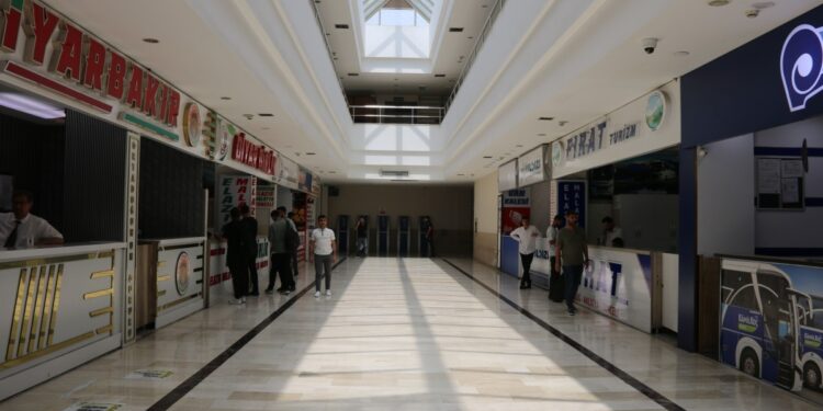 Otobüs firmaları da eski bayramları arıyor