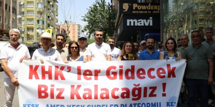 KHK eylemi: Ülkeye barış gelmeli
