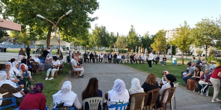 Uyuşturucuya karşı 4 gündür nöbetteler: Mücadeleyi yükseltelim