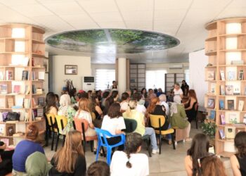 Amed’de ‘Mezopotamya’da kadın direniş gelenekleri’ paneli