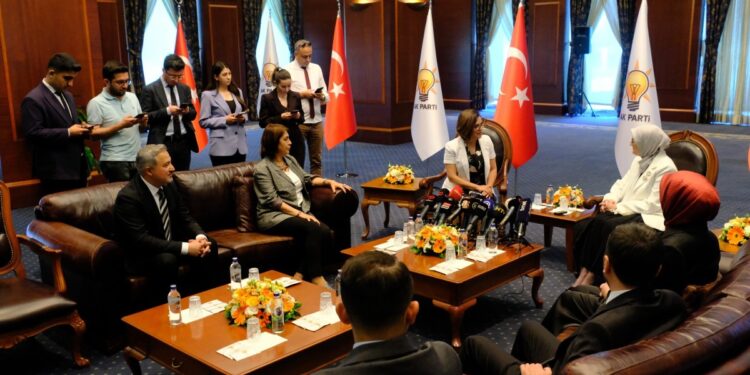 DEM Parti’den bayram ziyaretleri: Gündem süreç