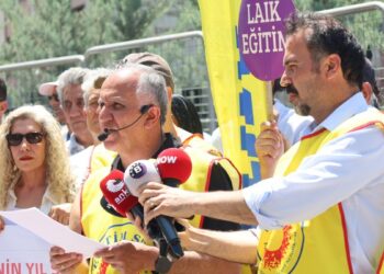 Eğitim Sen Bakan Tekin’in yıl sonu karnesini açıkladı