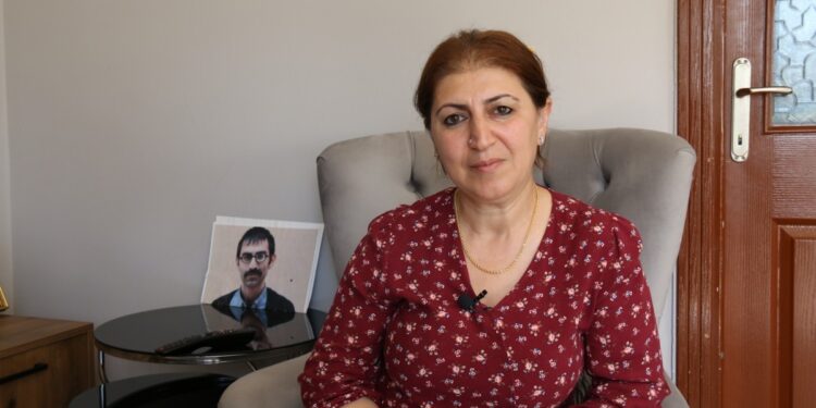 Hasta tutsak Ayık’ın annesi: Kilo kaybediyor, şiddetli sancıları var