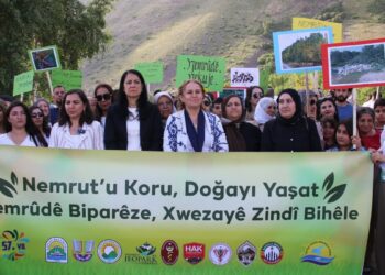 ‘Nemrut Krater Gölü ve Kalderası tehdit altında’