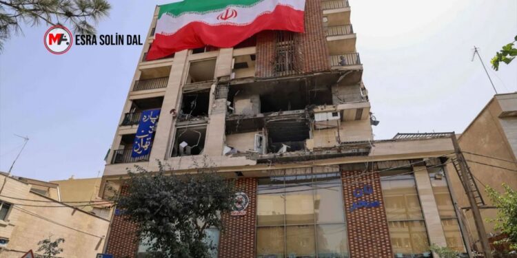 Hamide Rencüs: Ortadoğu demokratikleşmeyle huzura kavuşur