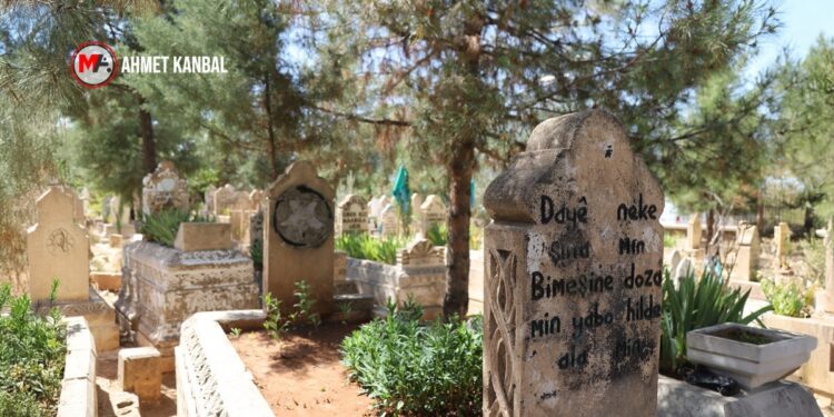 Mezar taşı tahrip edildi: Kardeşlik isteniyorsa saldırı engellenmeli