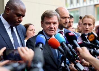 AB-İran görüşmesi: Cenevre’den sonuç çıkmadı