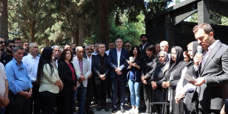 Katledilen iş insanları anıldı: Barış yüzleşmek, katilleri yargılamaktır