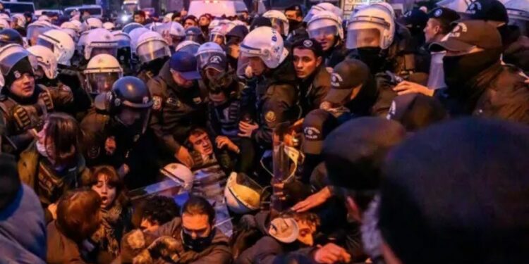 Af Örgütü’nden Türkiye raporu: Polis şiddeti, tanıklıklar ve videolarla belgelendi