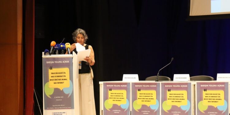 ‘Barışın yolunu açmak’ konferansının sonuç bildirgesi açıklandı