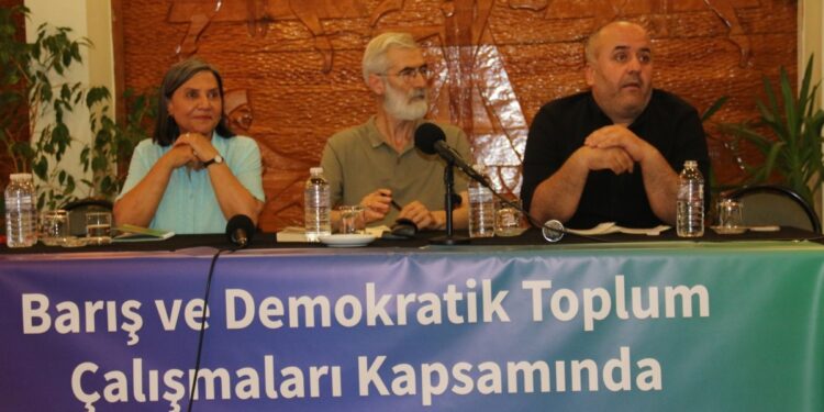 DEM Parti, Çerkeslerle buluştu