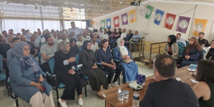İstanbul’da halk buluşmalarına yoğun katılım