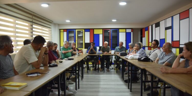 Akın Birdal: Saldırılar sürüyor, yol haritası çıkartılmalı