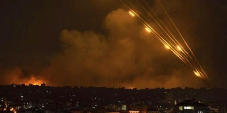 İsrail’in İran’a saldırılarında bin 190 kişi yaşamını yitirdi