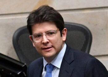 Saldırıya uğrayan Kolombiya cumhurbaşkanı adayının durumu kritik