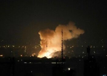 İran: İsrail’e saldırılar sert ve kararlı olacak