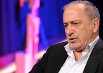 Gazeteci Fatih Altaylı gözaltına alındı
