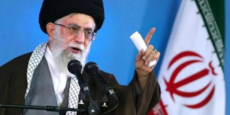 Hamaney’e yakın isimden ABD’ye tehdit: Hürmüz Boğazı kapatılsın