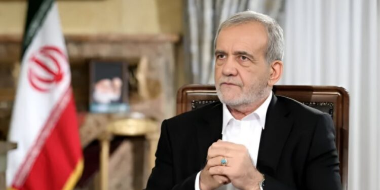 İran Cumhurbaşkanı Pezeşkiyan: Saldırılara kesinlikle sert yanıt vereceğiz