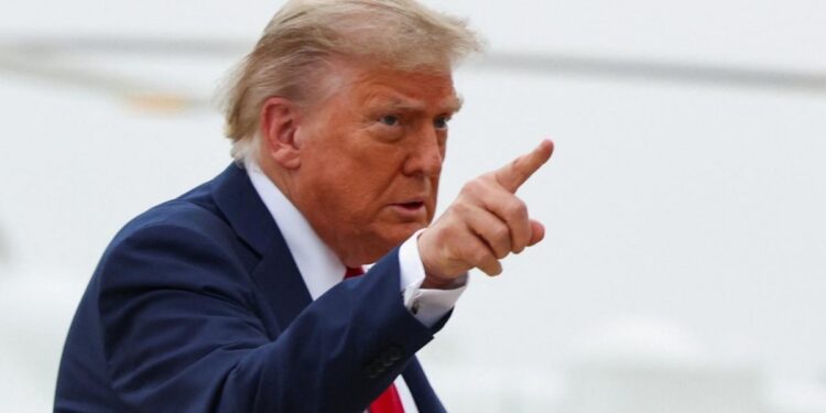 ABD’de ‘doğumla vatandaşlık hakkına sınırlama’ yolu açıldı