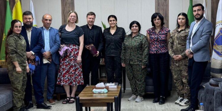 AP Sol Grup Eşbaşkanı Schirdewan’dan Kuzey ve Doğru Suriye ziyaret