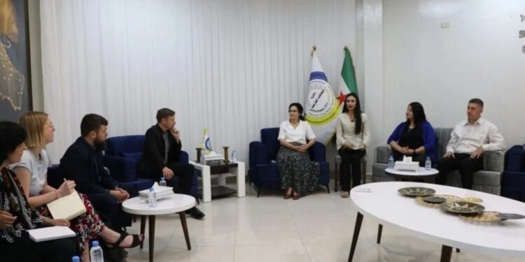 Schirdewan’dan Dış İlişkiler Dairesi’ne ziyaret