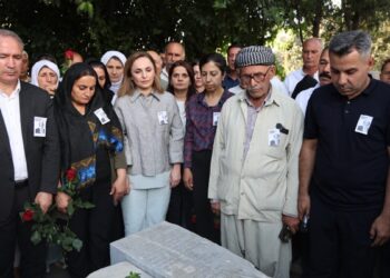 Orhan Doğan mezarı başında anıldı: İzinden gideceğiz
