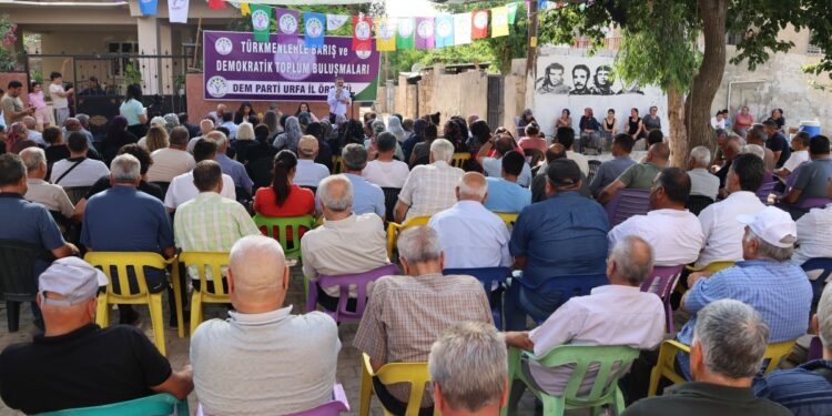 DEM Parti Türkmenlerle buluştu: Onurlu bir barış istiyoruz