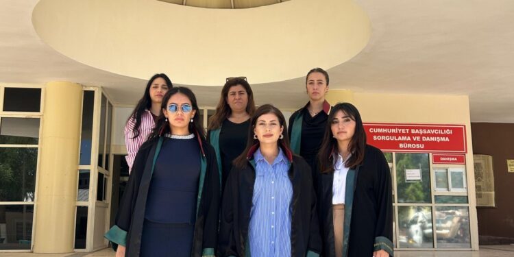 Cinsel istismar faili baba beraat etti!