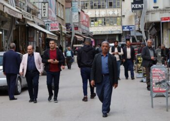 Wan ve Qers sokaklarından krize çözüm: Sürecin barışa evrilmesi